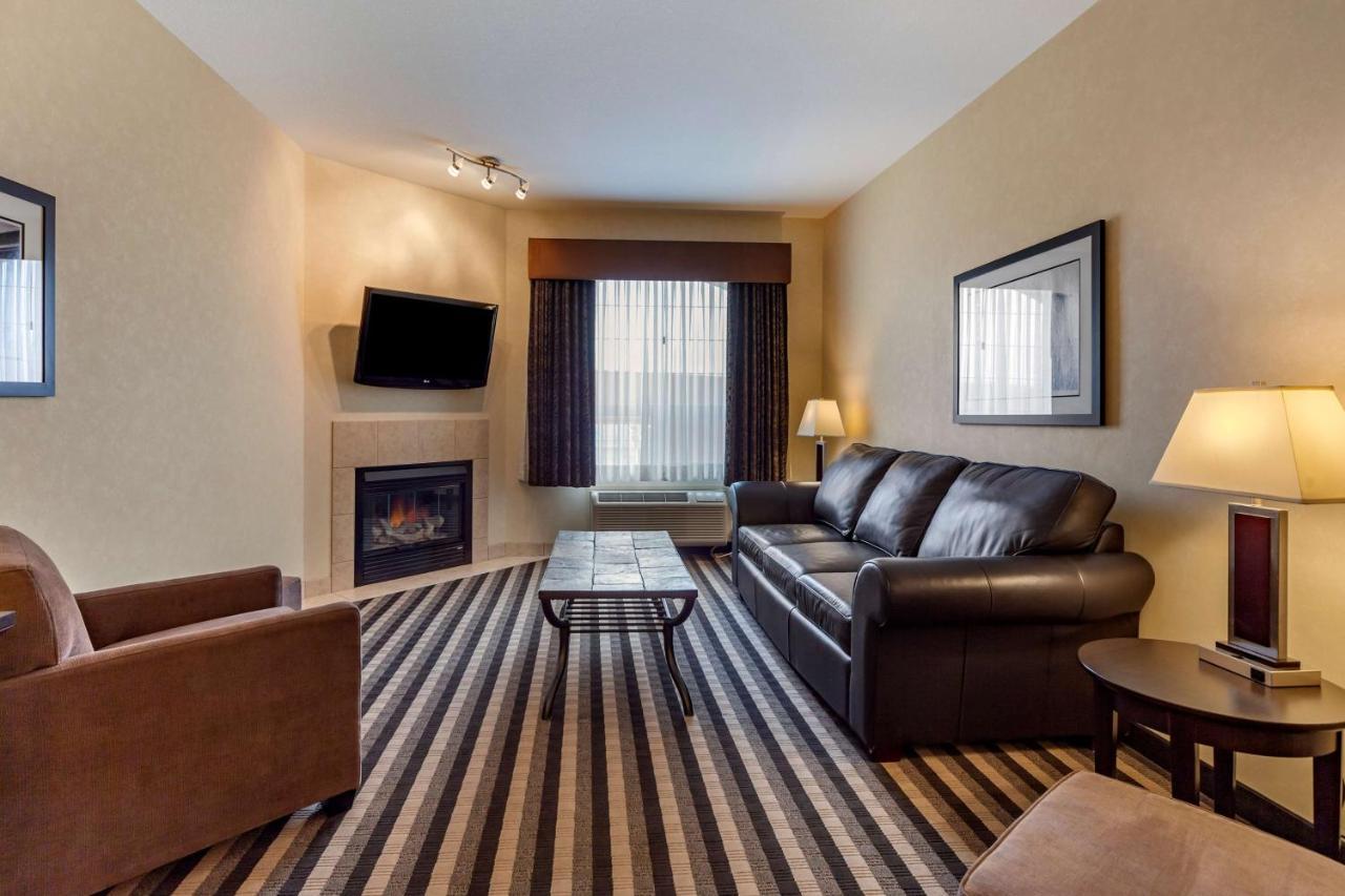 Western Meridian Hotel